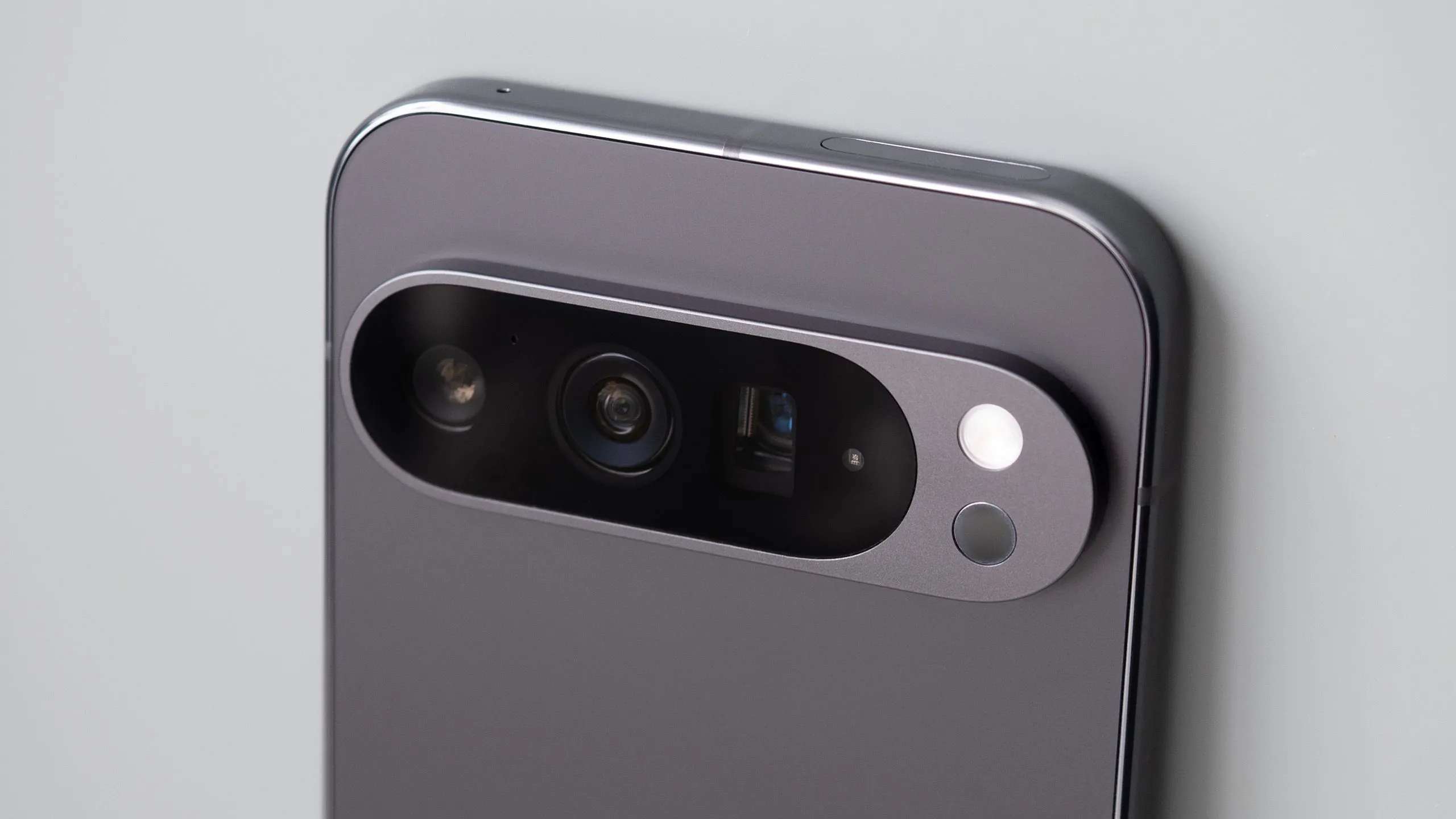Ảnh render được cho là của dòng Google Pixel 10.