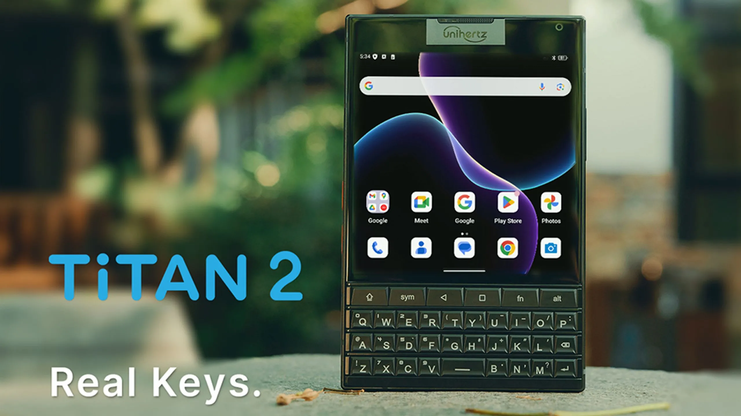 Hình ảnh điện thoại Unihertz Titan 2 sắp ra mắt, nổi bật với bàn phím QWERTY vật lý lớn