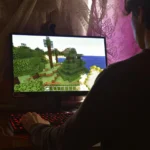 Hình ảnh minh họa nhóm bạn chơi game giải trí cùng nhau