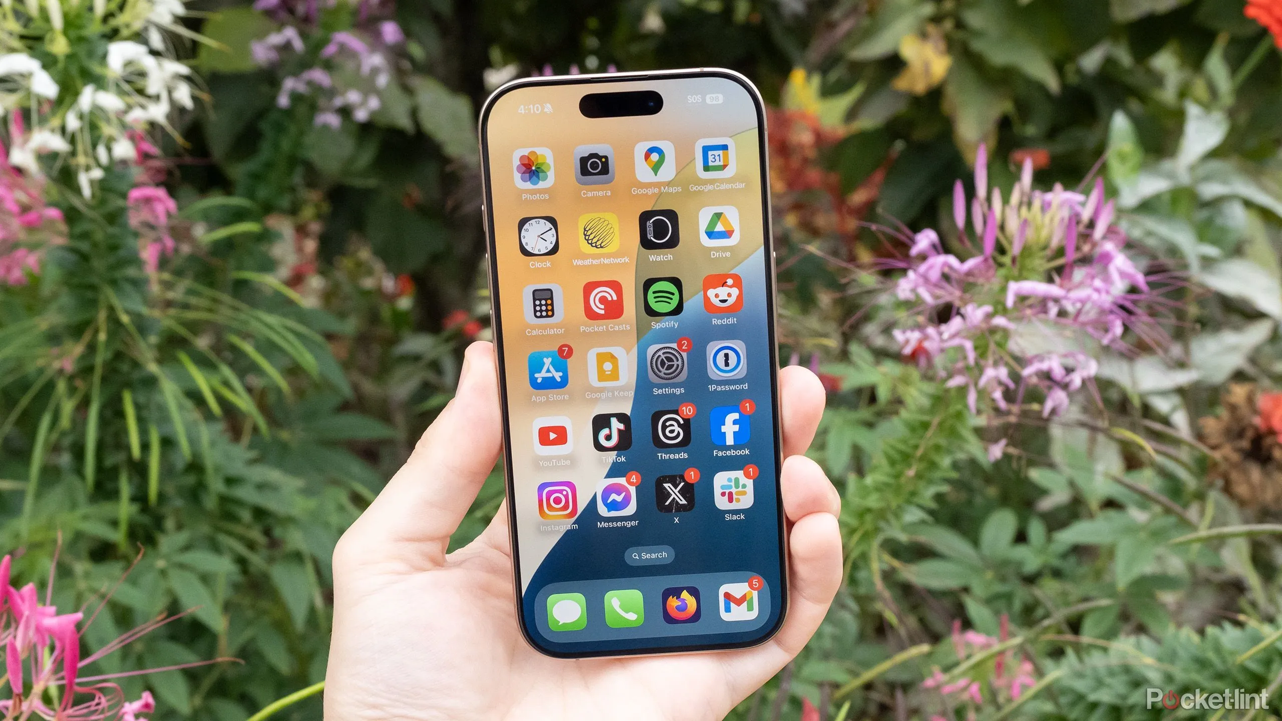 Màn hình iPhone 16 Pro, minh họa công nghệ hiển thị ProMotion