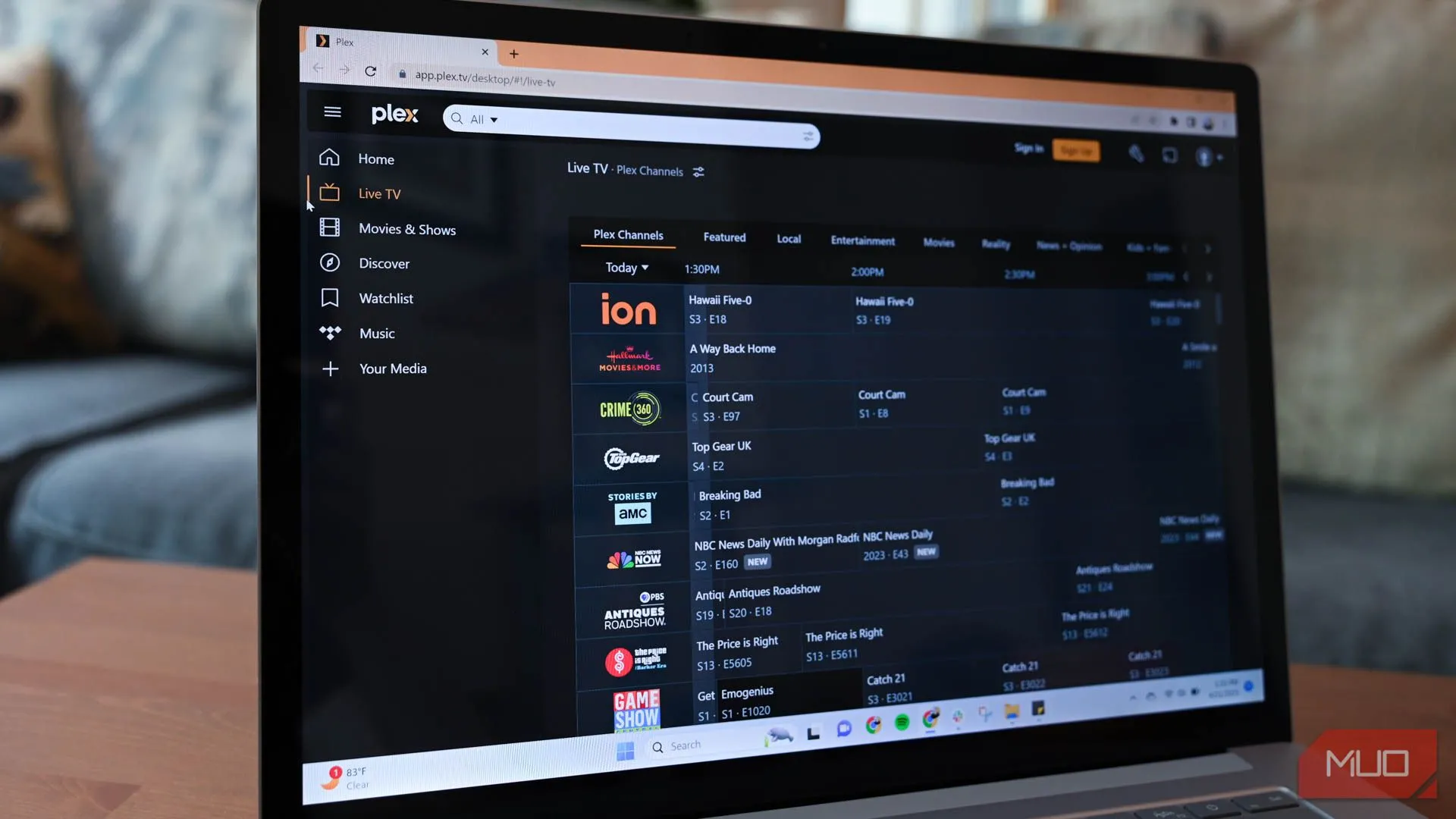 Lịch trình Plex Live TV hiển thị trên máy tính xách tay