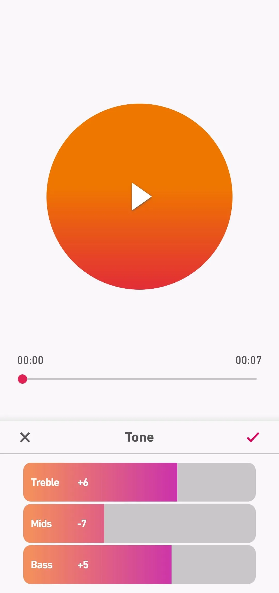 Thanh trượt điều chỉnh Treble, Mids và Bass trên Dolby On
