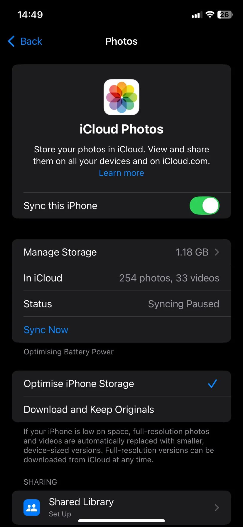 Ảnh chụp màn hình trang cài đặt Ảnh iCloud trên iPhone, với tùy chọn 'Tối ưu hóa dung lượng iPhone' được chọn