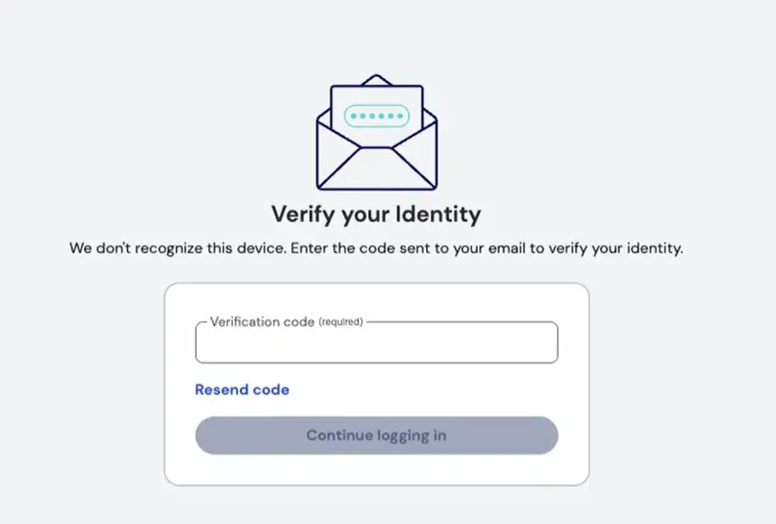 Bitwarden hiển thị giao diện nhập mã xác thực hai yếu tố từ email để bảo vệ tài khoản người dùng.