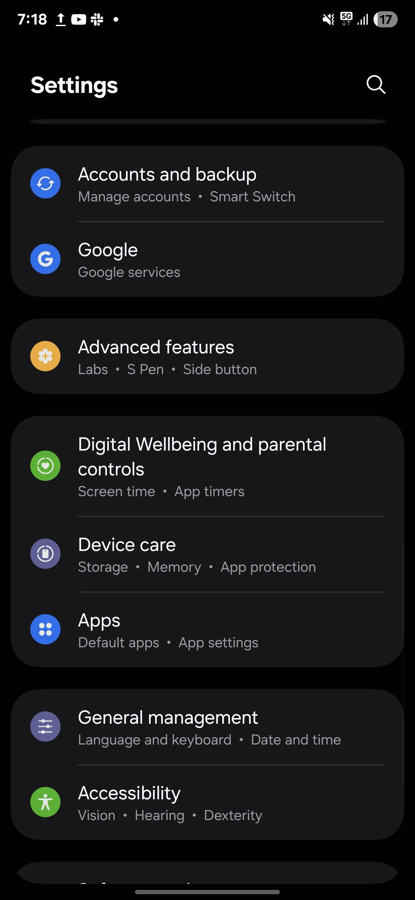 Cài đặt Nâng cao trên điện thoại Samsung, nơi có tùy chọn Cử chỉ và chuyển động.