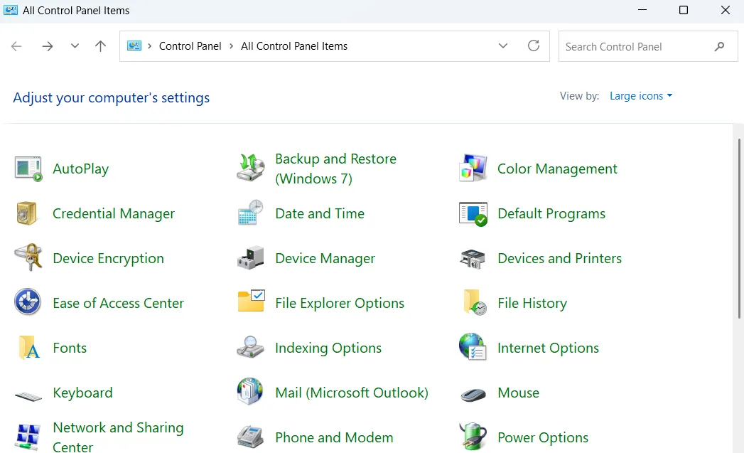 Cửa sổ Bảng Điều Khiển (Control Panel) hiển thị tất cả các mục trên Windows 11, cung cấp quyền truy cập toàn diện vào các cài đặt hệ thống.