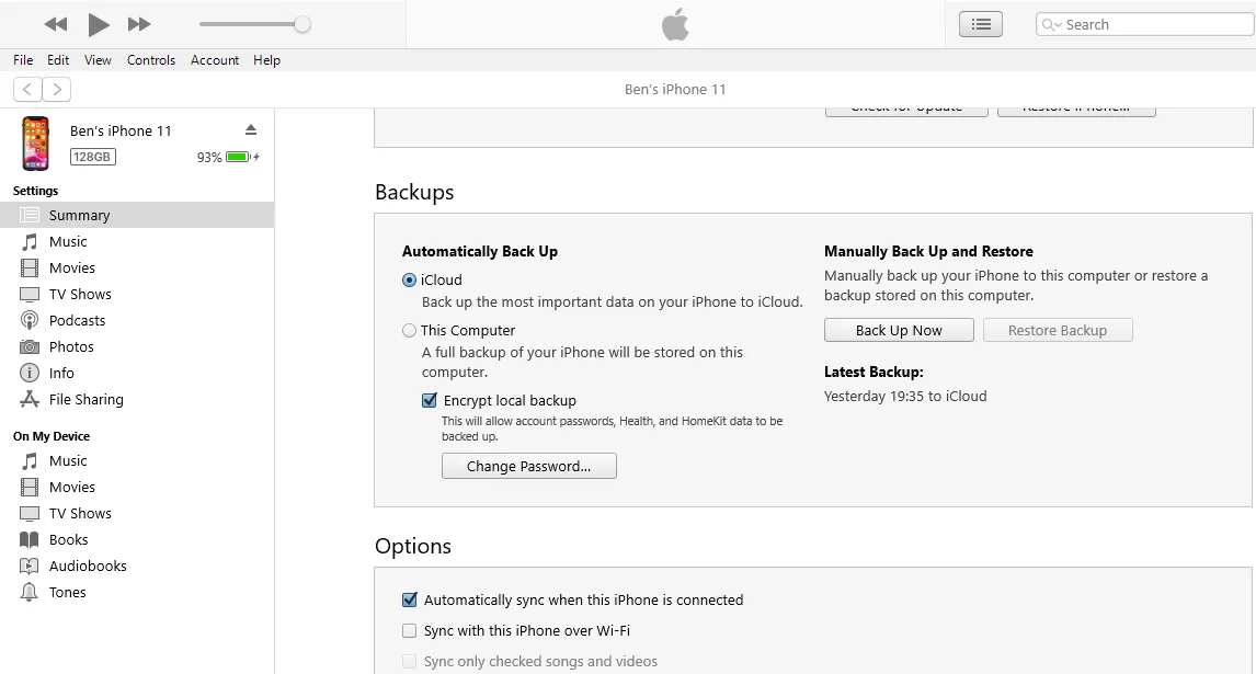 Giao diện iTunes trên Windows hiển thị tùy chọn sao lưu toàn bộ dữ liệu iPhone vào máy tính.