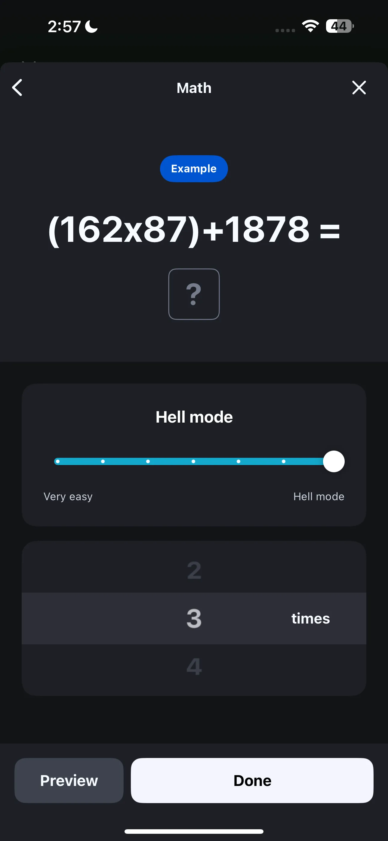 Giao diện nhiệm vụ Toán học chế độ Hell Mode trong ứng dụng báo thức Alarmy trên iPhone