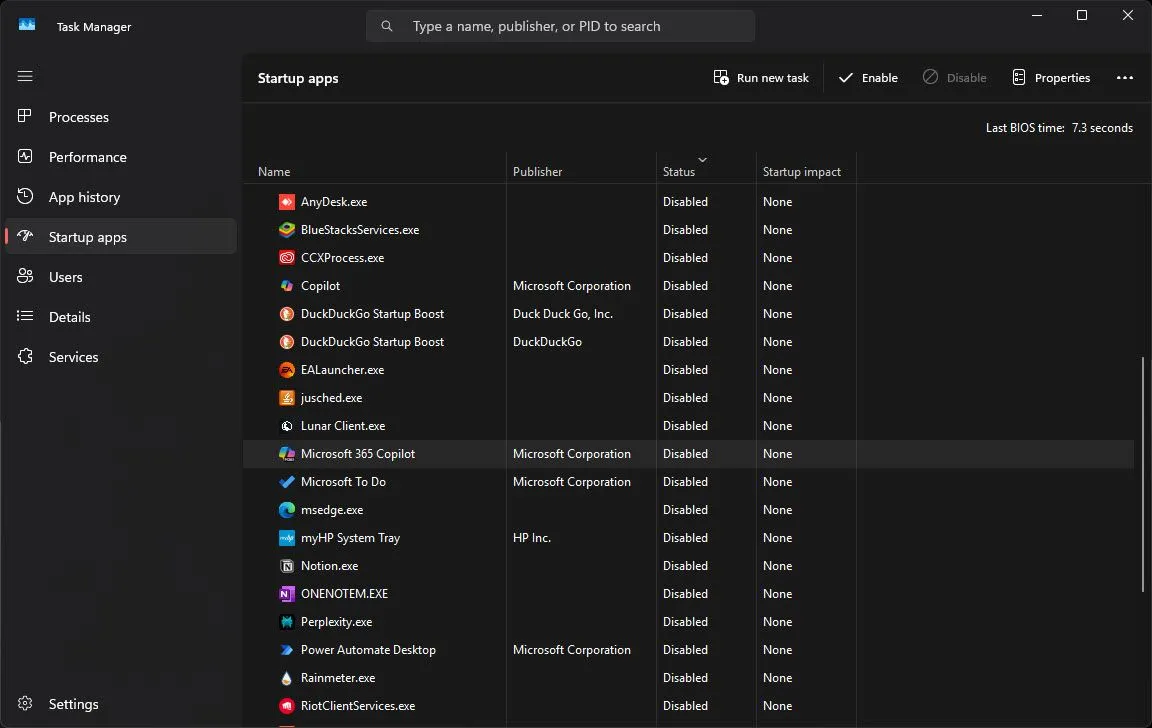 Giao diện Task Manager hiển thị các ứng dụng khởi động để vô hiệu hóa