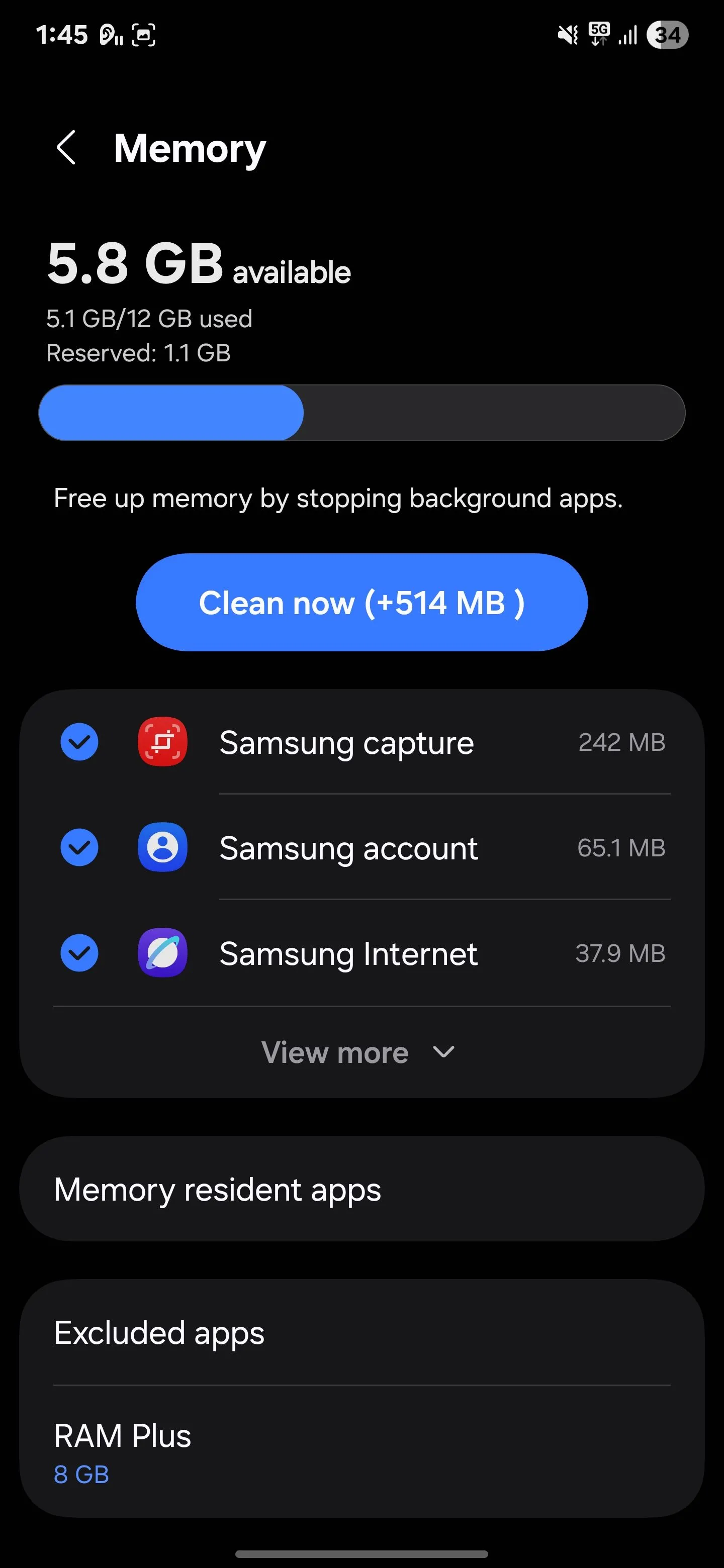 Giao diện tắt hoặc điều chỉnh RAM Plus trên điện thoại Samsung, giúp giảm hoạt động nền và tiết kiệm pin.