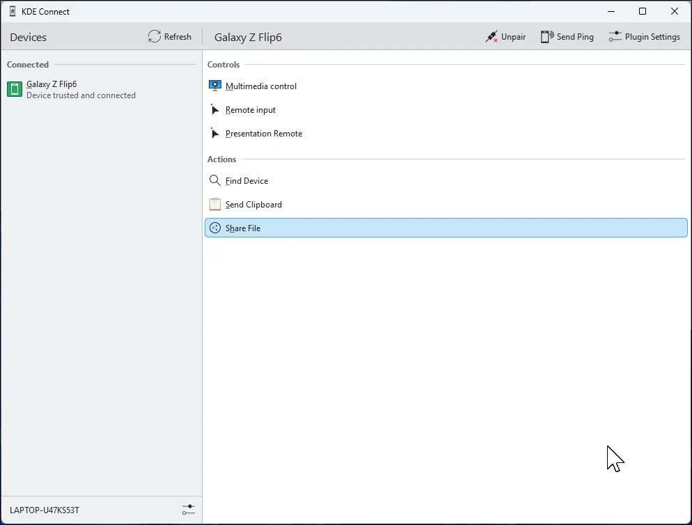 Giao diện ứng dụng KDE Connect đang mở trên Windows 11, hiển thị các tùy chọn kết nối điện thoại.
