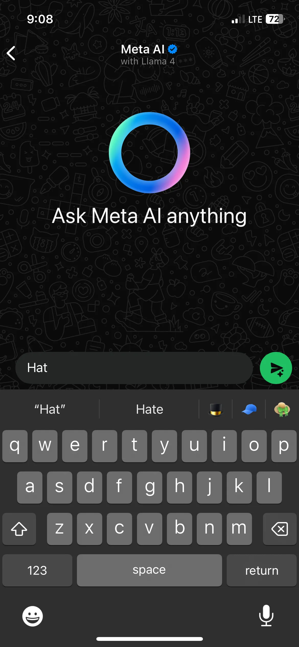 Gõ từ &quot;hat&quot; (mũ) hiển thị gợi ý biểu tượng cảm xúc trên iPhone.