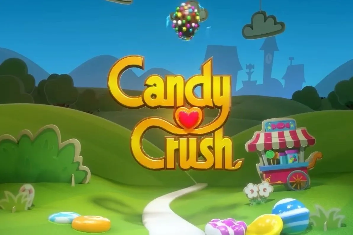 Logo game Candy Crush Saga trên nền xanh vui nhộn, một trong những ứng dụng di động thu thập dữ liệu người dùng.