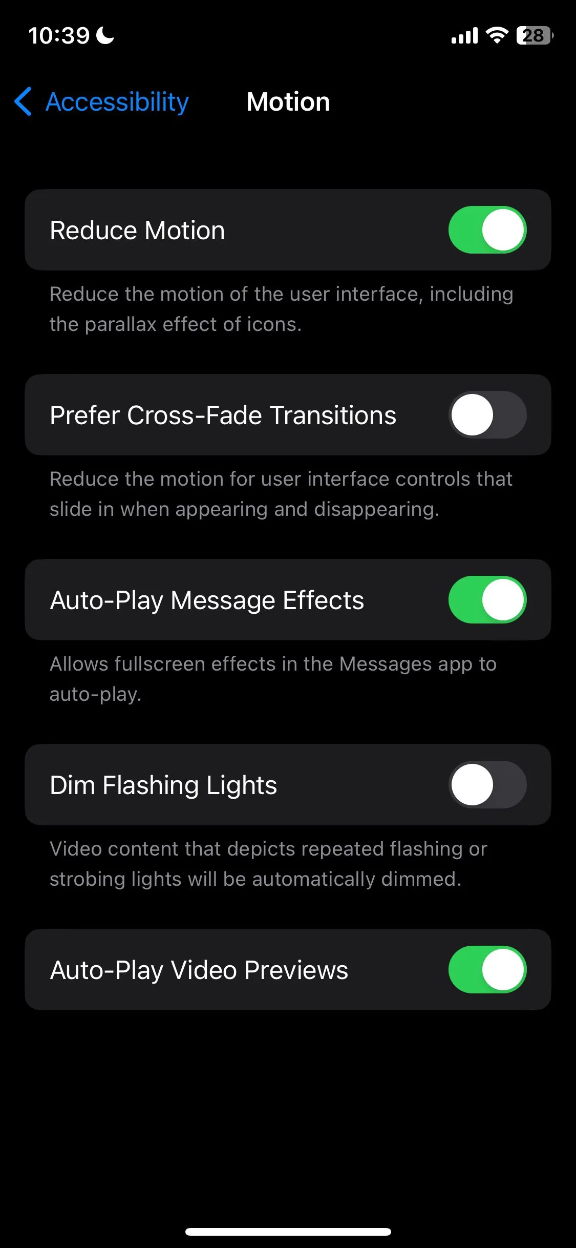 Màn hình cài đặt Giảm chuyển động trong ứng dụng Cài đặt iOS, với tùy chọn bật/tắt để tối ưu hóa hiệu suất thiết bị.