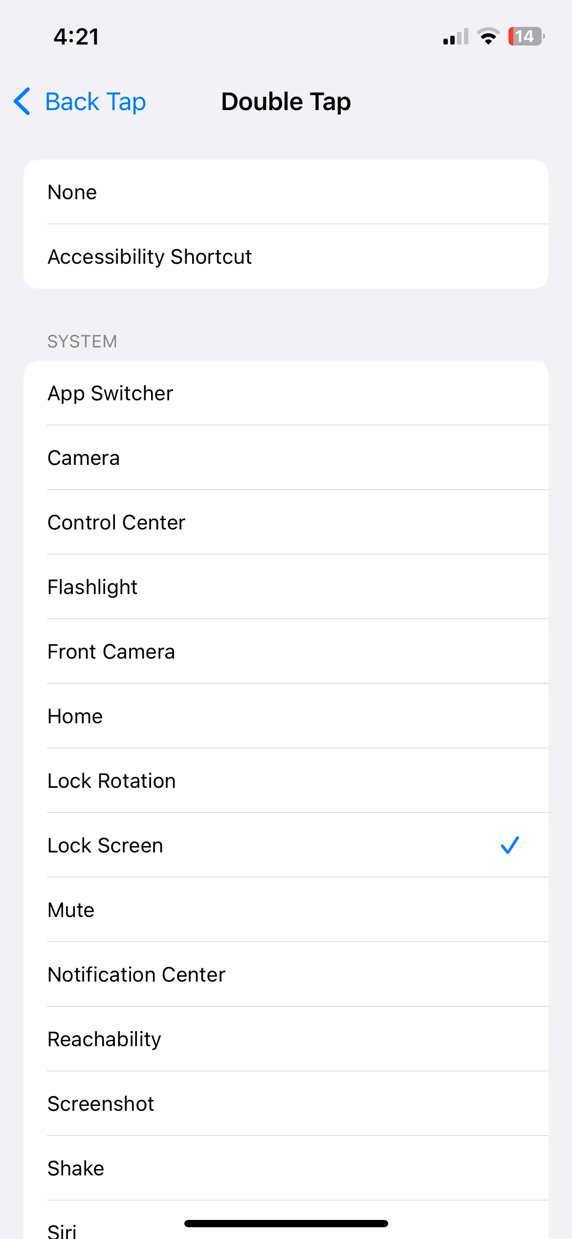 Màn hình cài đặt tính năng Chạm hai lần mặt lưng (Back Tap) trên iPhone, nơi người dùng có thể gán các hành động nhanh cho cử chỉ này.