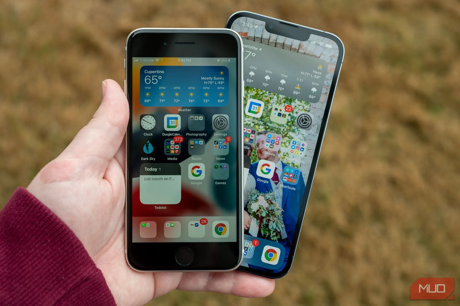 Thiết kế cũ kỹ của iPhone SE 2022, tương tự iPhone 8, cần được đổi mới