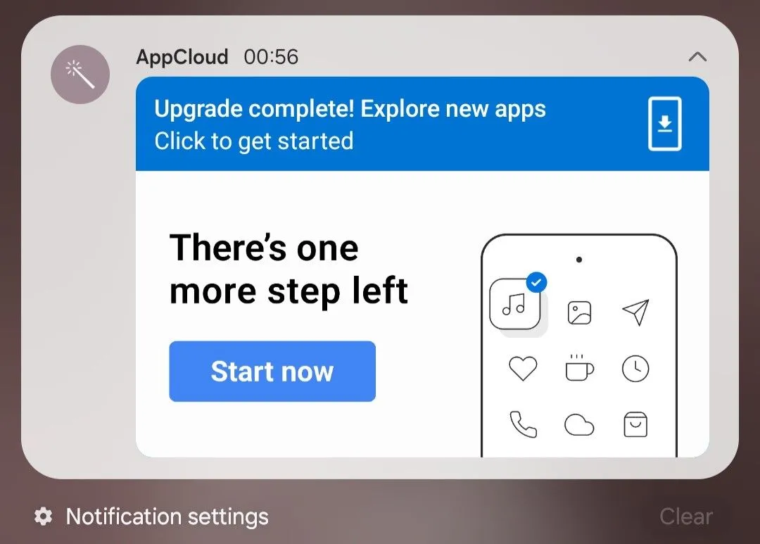 Thông báo từ AppCloud trên điện thoại Samsung, quảng bá &quot;khám phá ứng dụng mới&quot; sau khi cập nhật phần mềm, minh họa tính năng khuyến nghị ứng dụng của AppCloud.