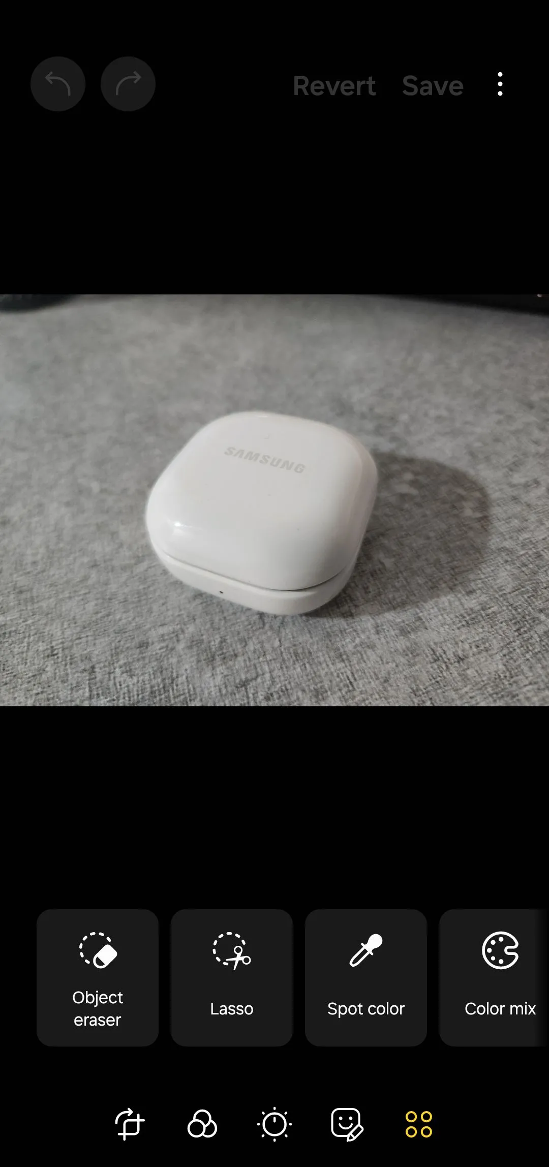 Trình chỉnh sửa ảnh với các công cụ nâng cao trong Thư viện ảnh Samsung Gallery.